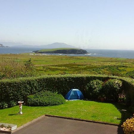 Atlantic Breeze Bed and Breakfast Keel  Buitenkant foto