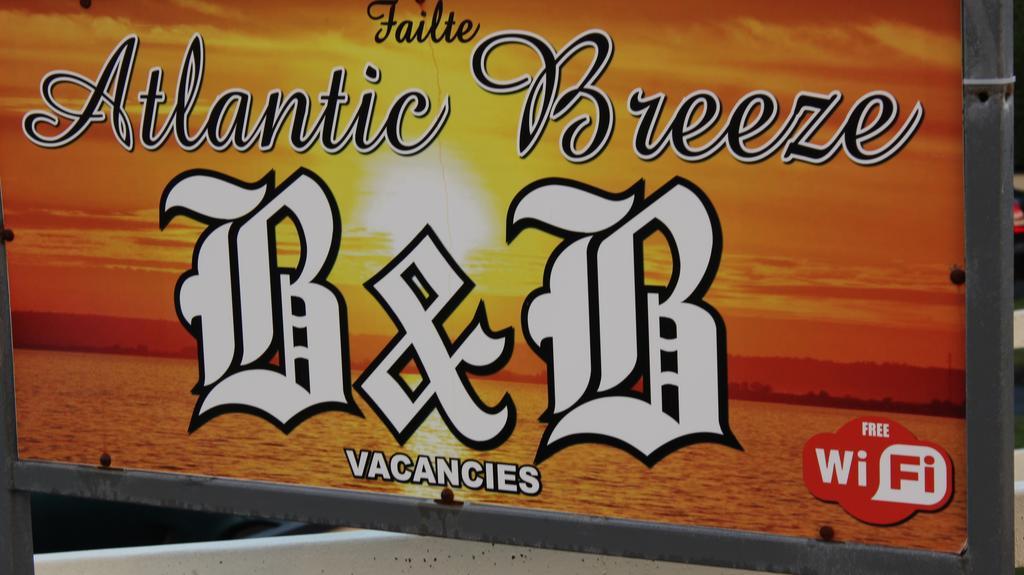 Atlantic Breeze Bed and Breakfast Keel  Buitenkant foto